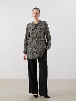 Ba?lamal? Yaka Desenli Bluz