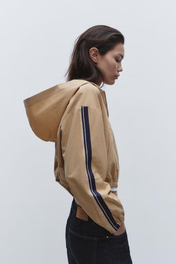 HOODED JACKET WITH SIDE STRIPES - Zara фото 4