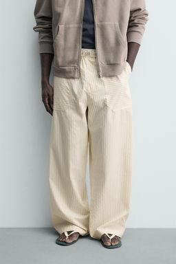 PANTAL?N RELAXED FIT RAYAS CONTRASTE / Rayas