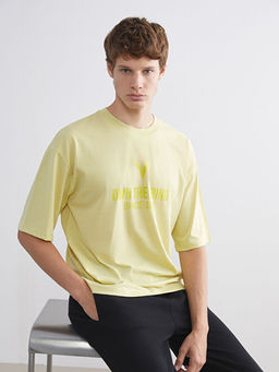 Bisiklet Yaka Bask?l? Erkek Spor Ti??rt