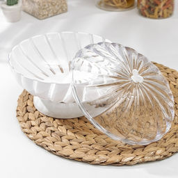 Ваза для фруктов и хлеба Альтернатива «Грация», пластик, 1.5 л, h=14.5 см, d=21 см, белый