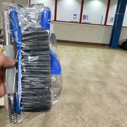 Щетка и скребок 2-в-1, автомобильная съемная лопата для снега двойного назначения, инструмент для очистки и соскабливания лобового стекла