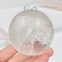 Шар из Горного Хрусталя на подставке