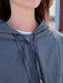 Ветровка "Элемент" серый