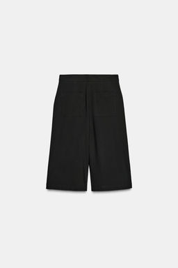 PLEATED LONG BERMUDA SHORTS