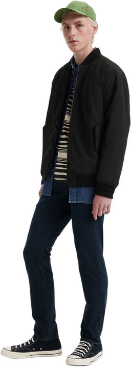 Джинсы мужские