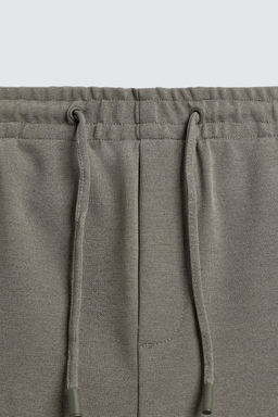 PANTAL?N CINTURA JOGGER EASY CARE / Khaki claro - Zara фото 9