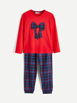 Bisiklet Yaka Fiyonk Nak??l? Kad?n Pijama Tak?m