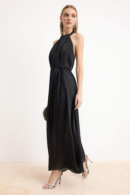 Siyah Duz Boyundan Baglamal? Maxi Elbise TPRSS26EL00078