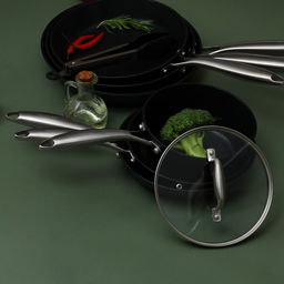 Сковорода Magistro Rock Stone, d=28 см, h=5 см, кованый алюминий, антипригарное покрытие, индукция, чёрная  фото 13