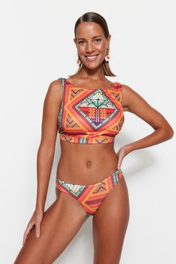 Tropikal Desenli Normal Paca Bikini Alt? TBESS22BA0306