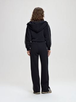 Трикотажные брюки