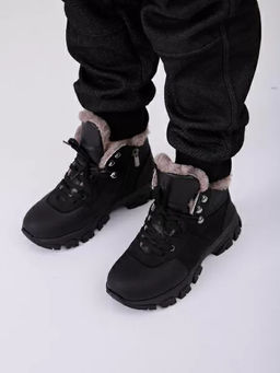 Ботинки на меху