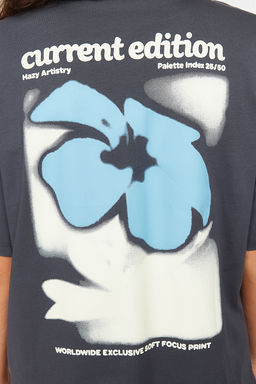 TRENDYOLMILLA Antrasit %100 Pamuk S?rt ve On Oversize/Genis Kal?p Orme T-Shirt TWOSS24TS00056 фото 5