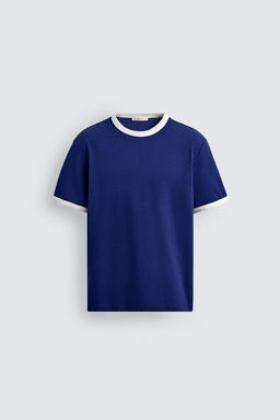 CAMISETA RIB CONTRASTE B?SICA / Azul / Blanco