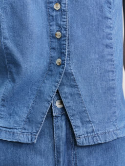 Джинсовая рубашка без рукавов / Zarina фото 7