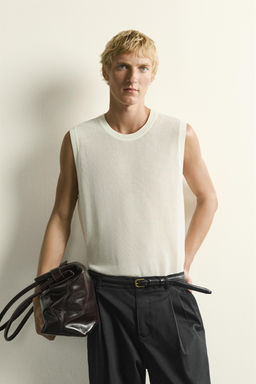 CAMISETA TANK PUNTO ESTRUCTURA RED / Crudo