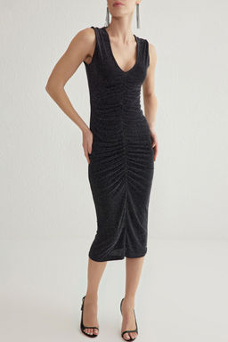 Antrasit Vucudu Oturan Par?lt?l? Simli Orme Astarl? S?k Abiye Gece Mezuniyet Elbisesi TPRSS25EL00170 - Trendyolmilla фото 3