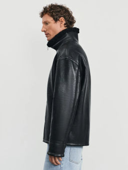 Дубленка из экокожи / Zarina