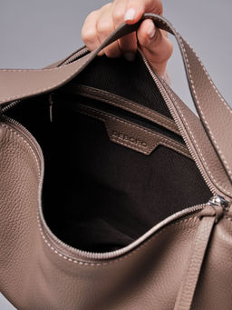 Сумка багет на плечо Deboro 30963 тауп