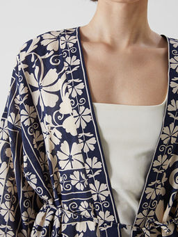 ?al Yaka Desenli Oversize Kad?n Kimono