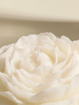 Свеча интерьерная "Бутон пиона" белая 16х14х4 см