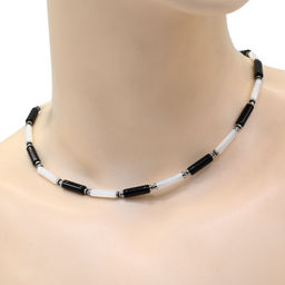 Чокер из перламутра и агата черного цилиндр 4*13мм, 40см Радуга камня
