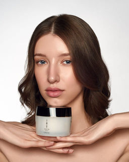 Аромамаска концентрированная для сухих, поврежденных, вьющихся волос IAU Serum Mask, 170 г мл. - Lebel фото 4