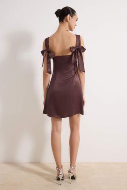 Kahverengi Saten Duz Ayarlanabilir Ask?l? Mini Elbise TPRSS26EL00003 - Trendyolmilla фото 8