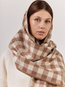 в СОСТАВЕ ШЕРСТЬ и КАШЕМИР Большой, мягкий, теплый однотонный двусторонний палантин. - Tantino фото 9