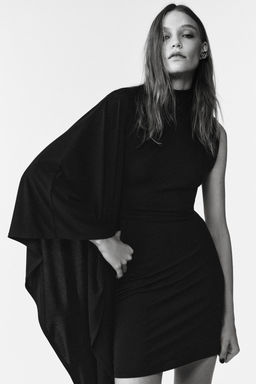 ASYMMETRIC SLEEVE LIMITED EDITION DRESS - Zara фото 3