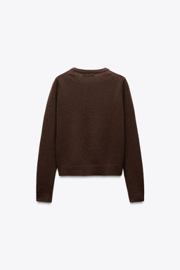 100% WOOL PLAIN KNIT SWEATER