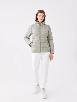 Kad?n Kap??onlu D?z ?i?me Mont