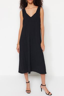 Siyah Rahat Kesim V Yaka Midi Dokuma Elbise TWOSS23EL00882