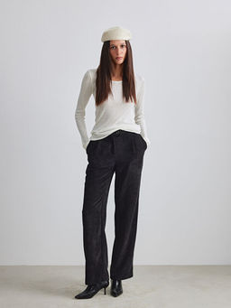 Geni? Pa?a Kadife Kad?n Pantolon