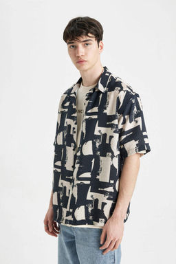 Рубашка с короткими рукавами и воротником-поло с принтом Relax Fit - Defacto фото 3