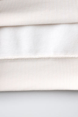 SUDADERA FLOR CORD?N / Crudo - Zara фото 5