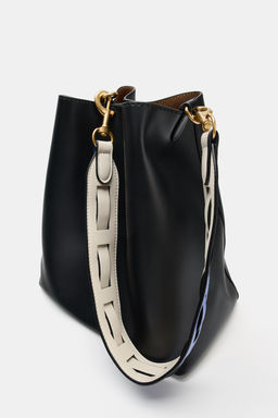 BOLSO SACA DETALLE ASA / Negro - Zara фото 7