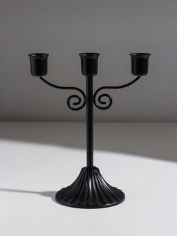 Подсвечник на 3 свечи «Классика с завитками», металл, d=2.5 см, чёрный, 18×10×21 см