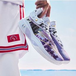 Баскетбольные кроссовки Фиолетовый