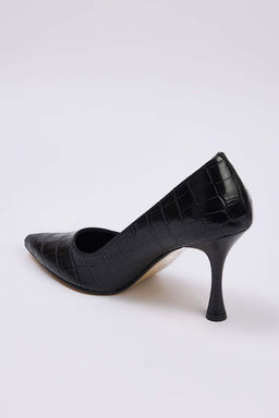 Siyah Kroko Desenli Sivri Burun Kad?n Klasik Ince Topuklu Stiletto Ayakkab?
TAKAW26TO00001 - Trendyolmilla фото 4