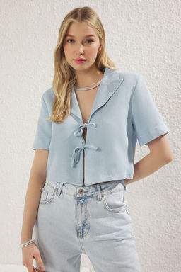 TRENDYOLMILLA Ac?k Mavi Keten K?sa Kollu Baglama Detayl? Dokuma Blazer Ceket TWOSS25BC00027  фото 5