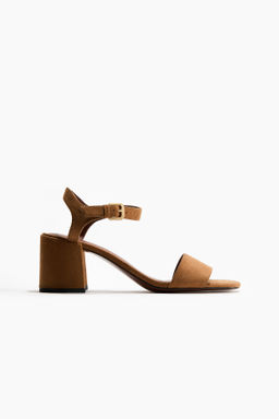 Sandalias con tac?n de bloque