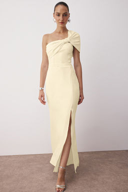 Sar? Vucuda Oturan Asimetrik Yaka Dokuma Maxi S?k Gece Abiye Mezuniyet Elbisesi TPRSS25AE00195 - Trendyolmilla фото 9