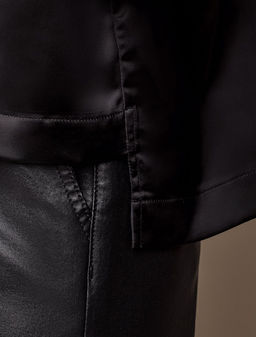 Блузка из струящегося сатина