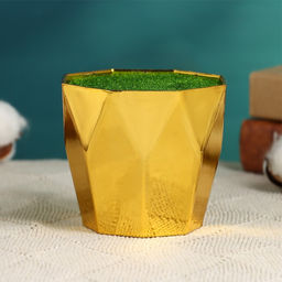 Цена за 5 шт. УЦЕНКА Флористическое кашпо «Трапеция», с вкладышем из пенопласта, 9×9×7 см, золотистое