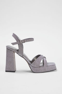 Trendyol Shoes Gumus Bilekten Baglamal? Simli Platform Kad?n Abiye Topuklu Sandalet TAKSS25TO00022