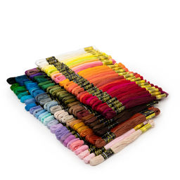 Нитки для вышивания ПНК им. Кирова мулине 100% хлопок 100 цв. x 10 м ассорти Петербурженка