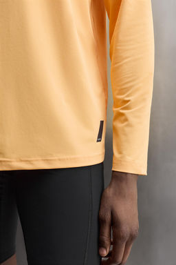 BASIC LONG SLEEVE TECHNICAL T-SHIRT - Zara фото 6