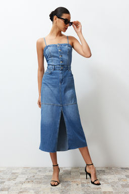 TRENDYOLMILLA Mavi Y?rtmacl? Dikis Detayl? Ask?l? Maxi Denim Elbise TWOSS24EL00544  фото 2
